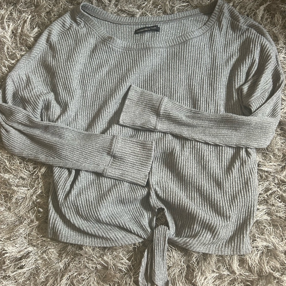 Abercrombie & Fitch top